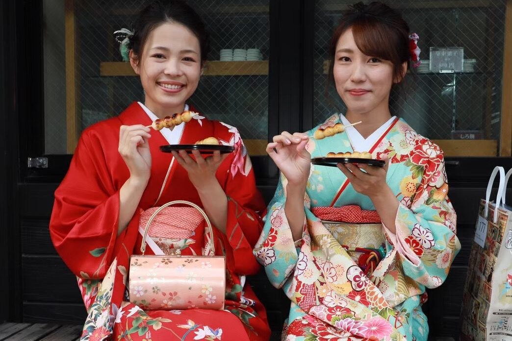 Kimono with dango